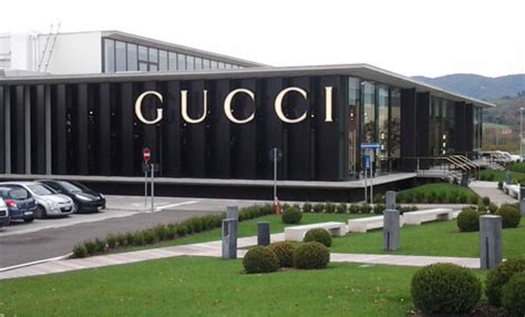 outlet gucci macerata|Gucci outlet store florence.